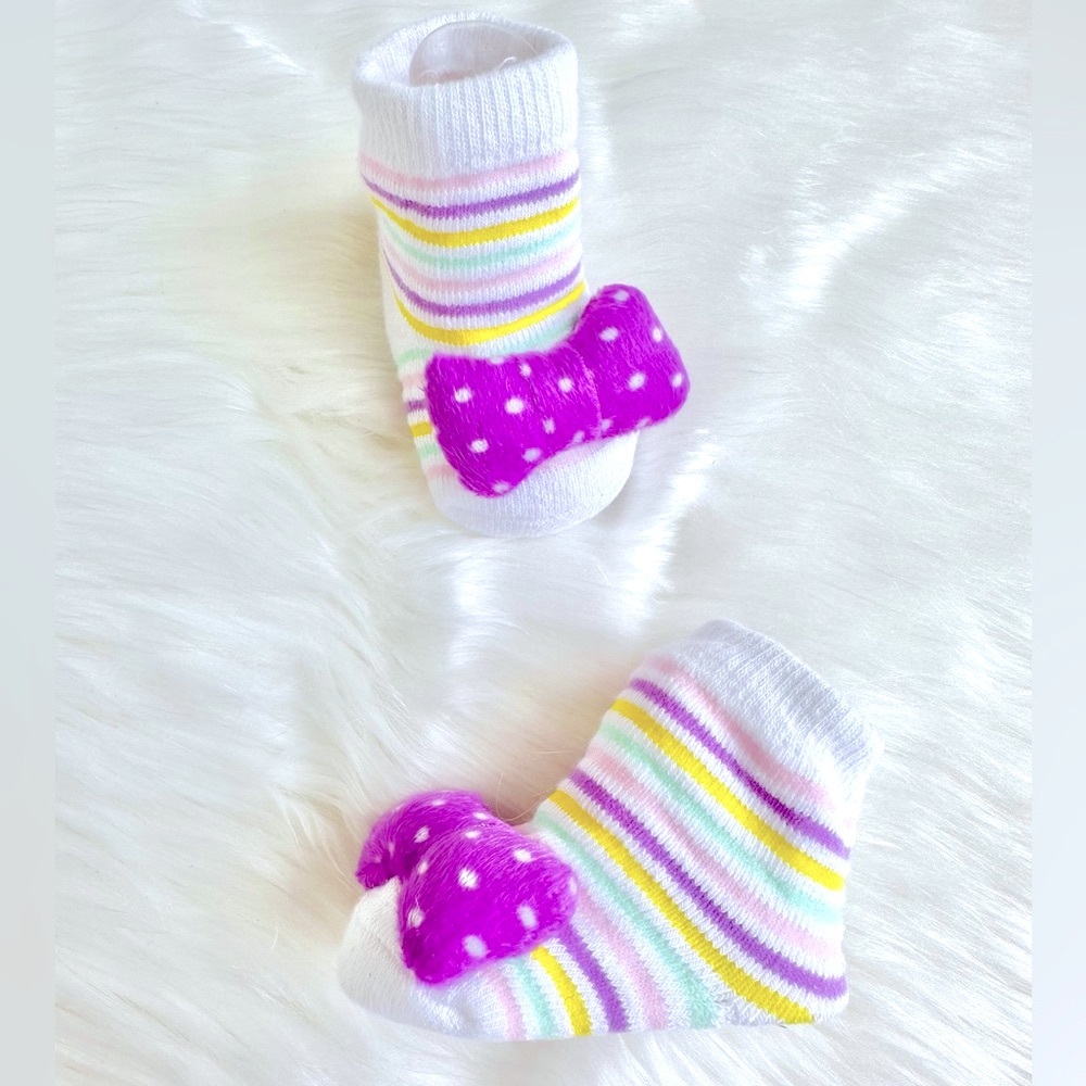 BABY RATTLE SOCKS - Picture 2 of 3